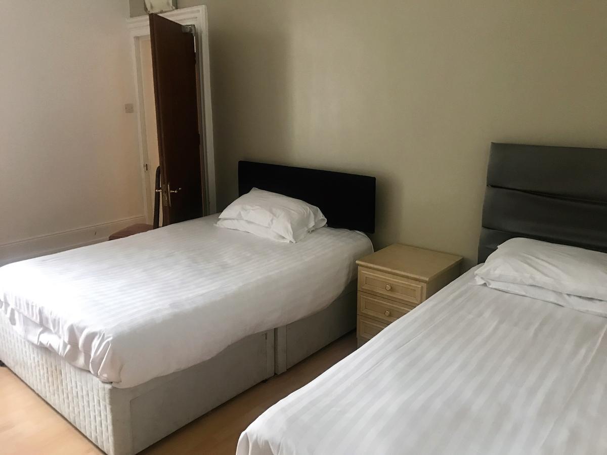 The New Clifton House Hotel Newcastle upon Tyne Pokoj fotografie